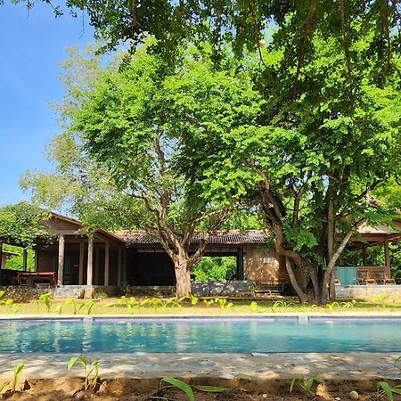 Hide Yala Acomodação com café da manhã Tissamaharama Exterior foto
