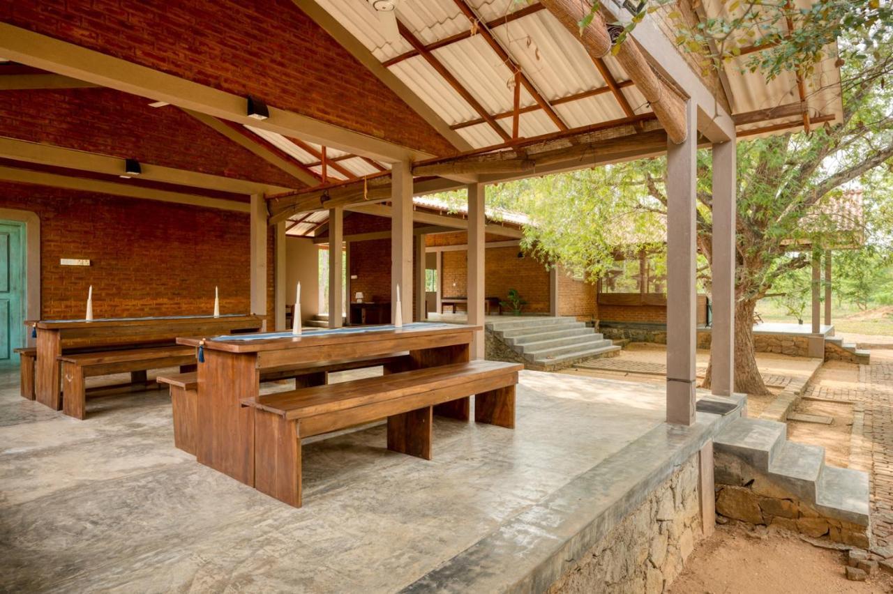 Hide Yala Acomodação com café da manhã Tissamaharama Exterior foto