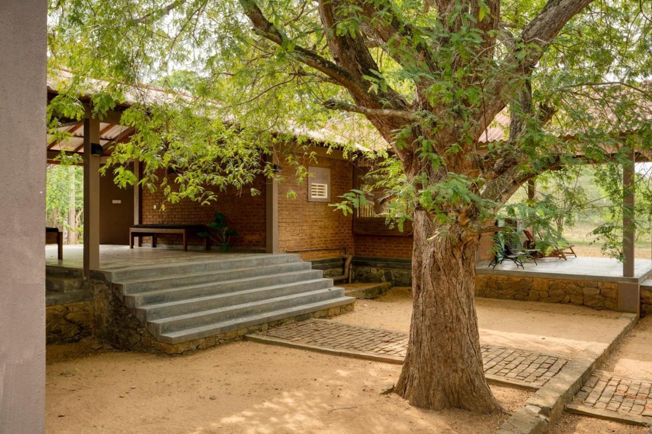 Hide Yala Acomodação com café da manhã Tissamaharama Exterior foto